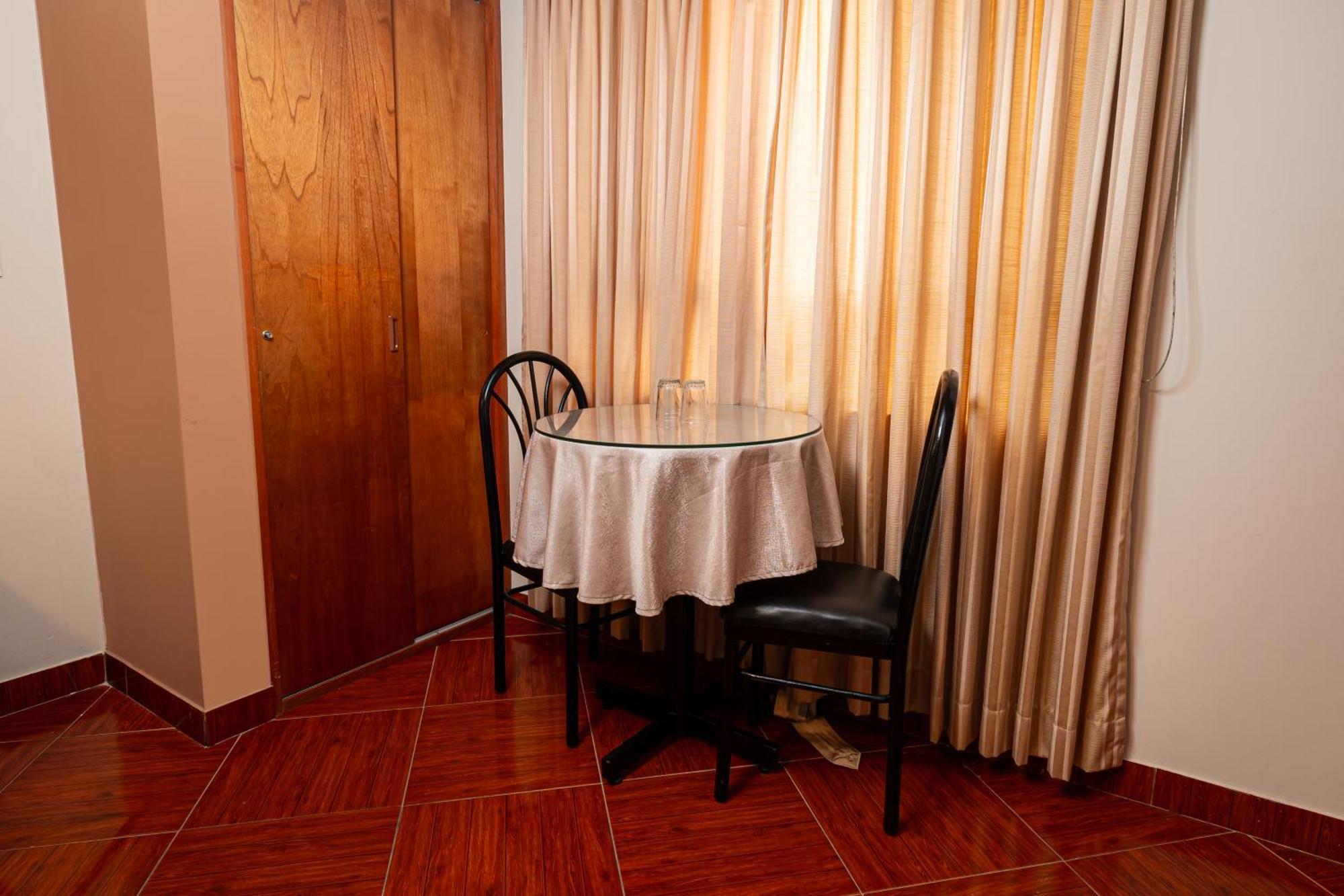 לימה Hotel Bohemia מראה חיצוני תמונה