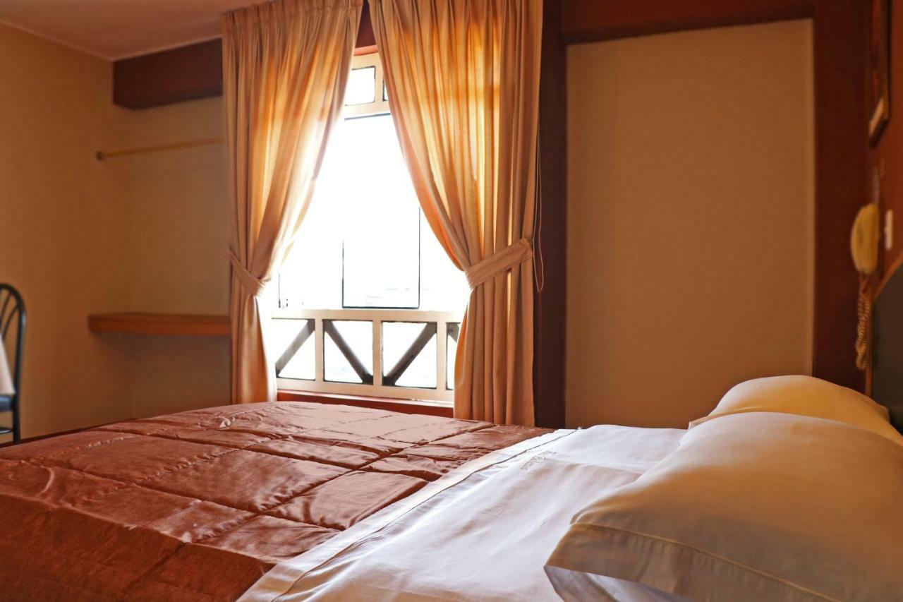 לימה Hotel Bohemia מראה חיצוני תמונה